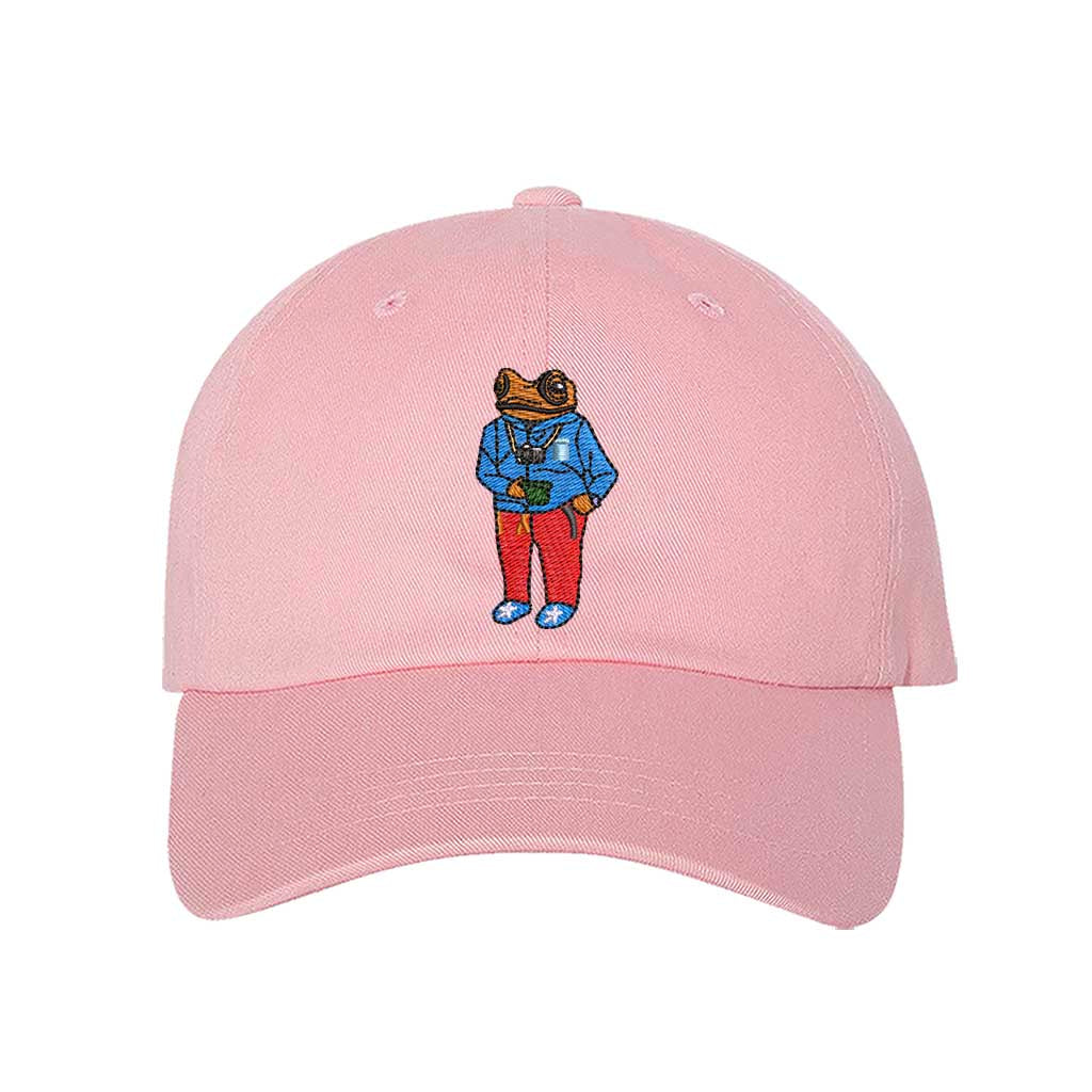 Concho El Coquí Embroidered Pink  Cap with the puerto rican flag on the side - DSY Lifestyle