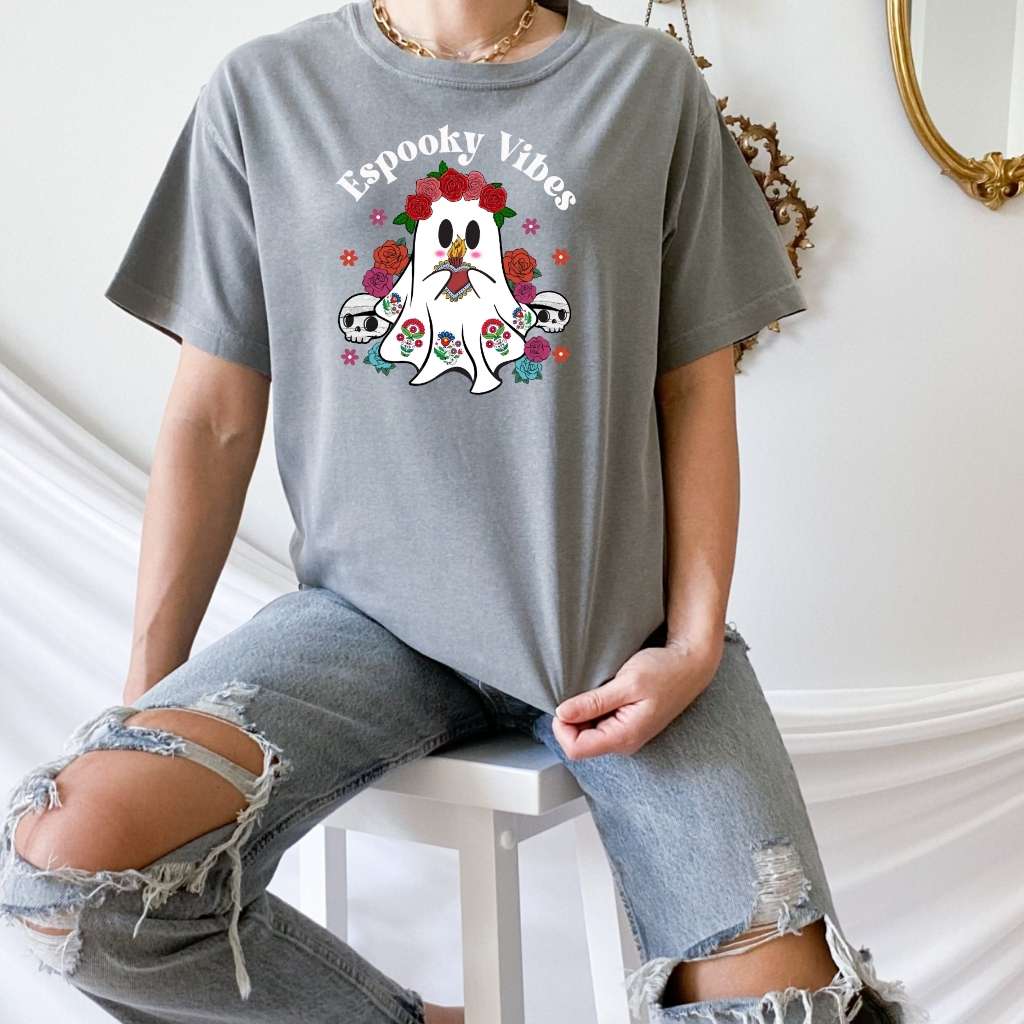 Espooky Vibes Tee | Mexican Ghost Retro Halloween Shirt