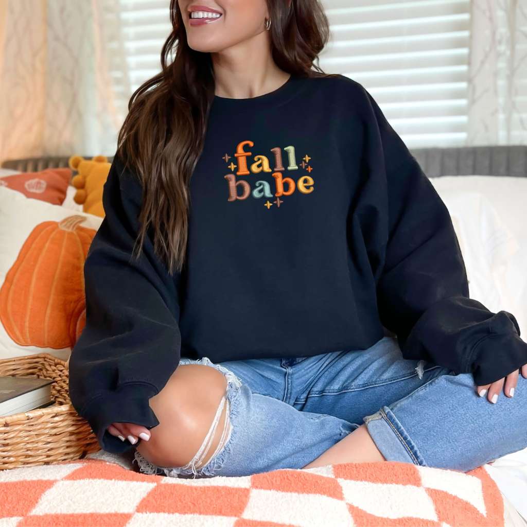 Navy Fall Babe Sweatshirt - DSY Lifestyle