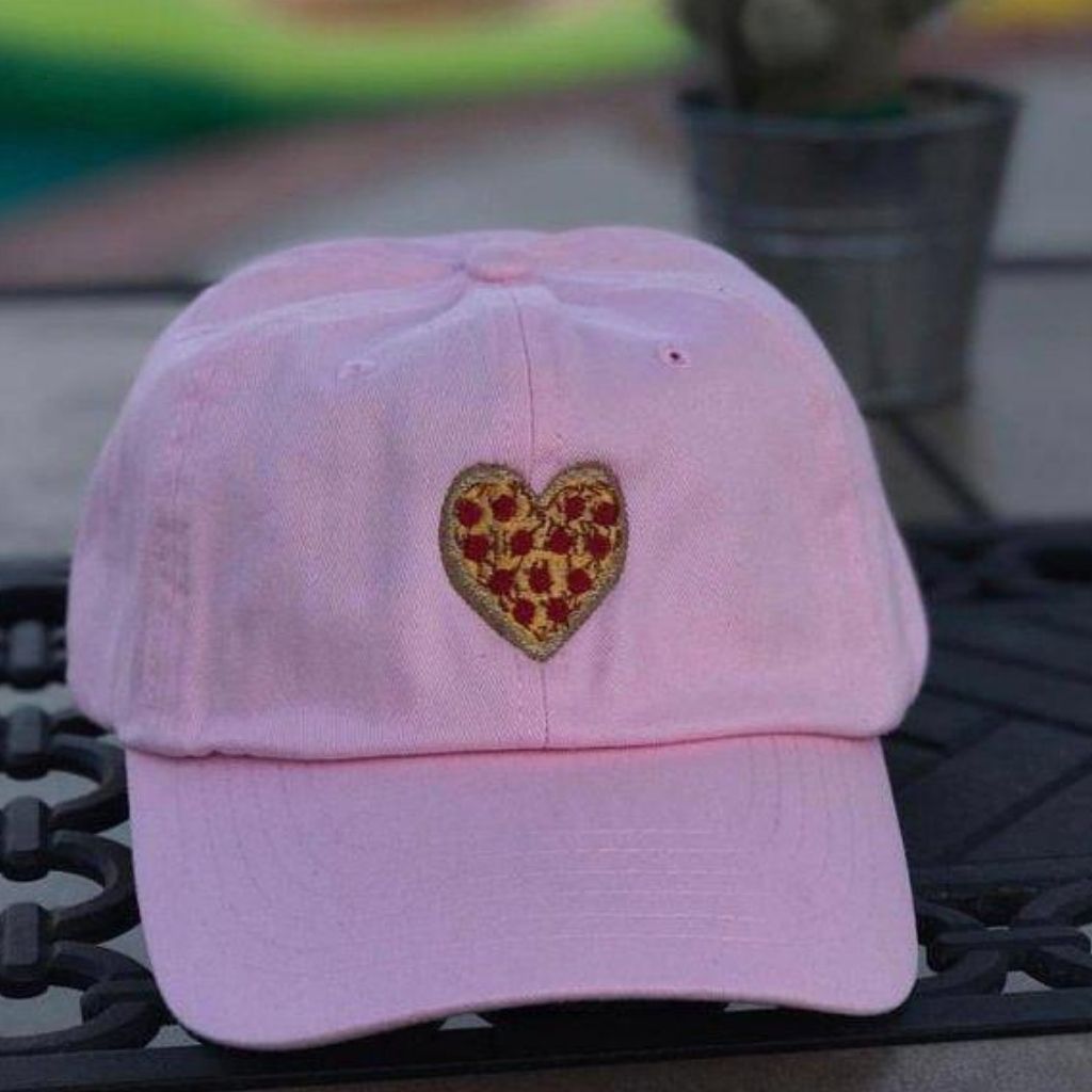 Pink Baseball Hat embroidered with a heart pizza - DSY Lifestyle