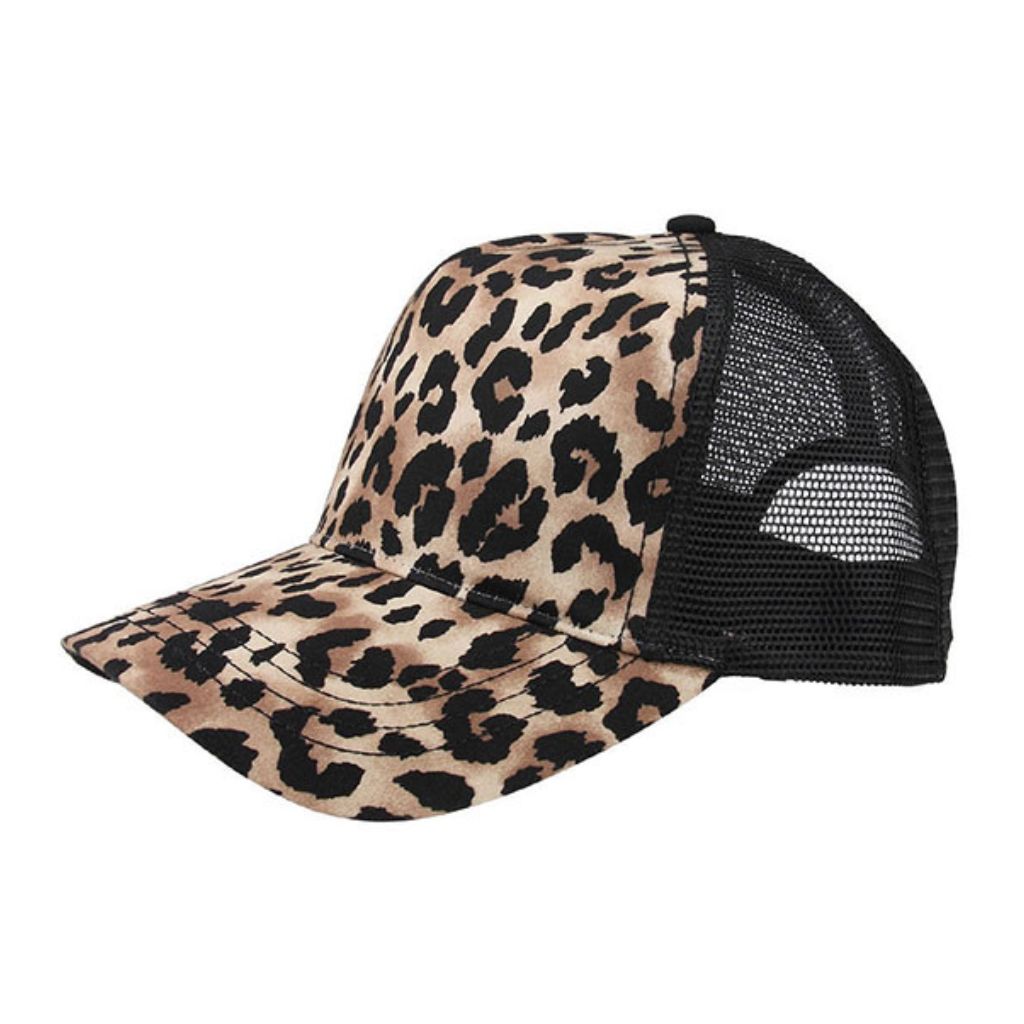 Leopard Print Trucker Hats: Bold &amp; Trendy Fashion Accessory