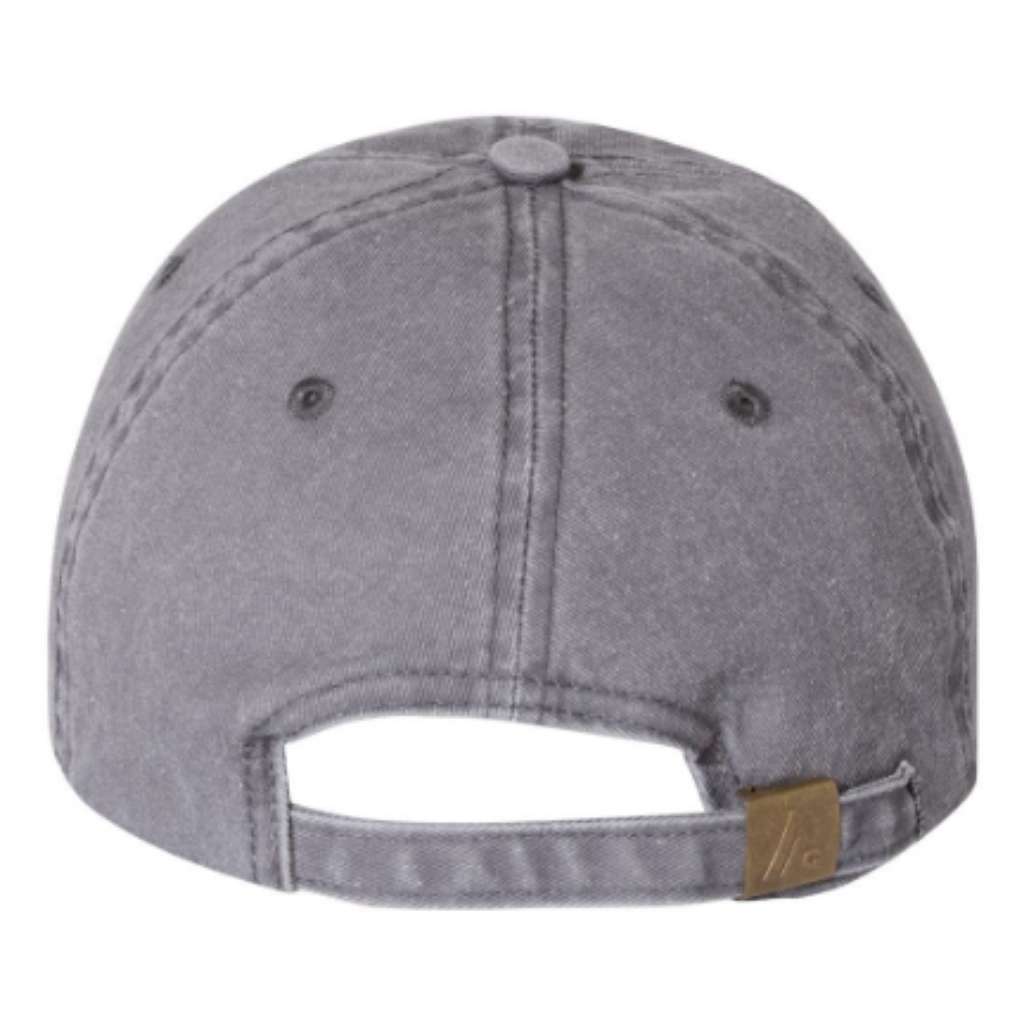 Back of washed hat showing brass buckle to adjust baseball hat - DSY Lifestyle