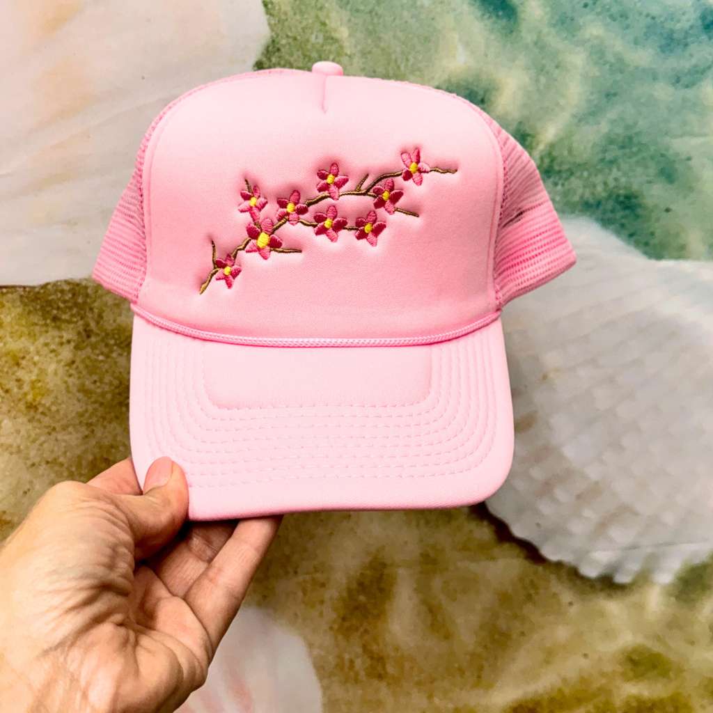 Pink Foam trucker hat embroidered with Cherry Blossom - DSY Lifestyle