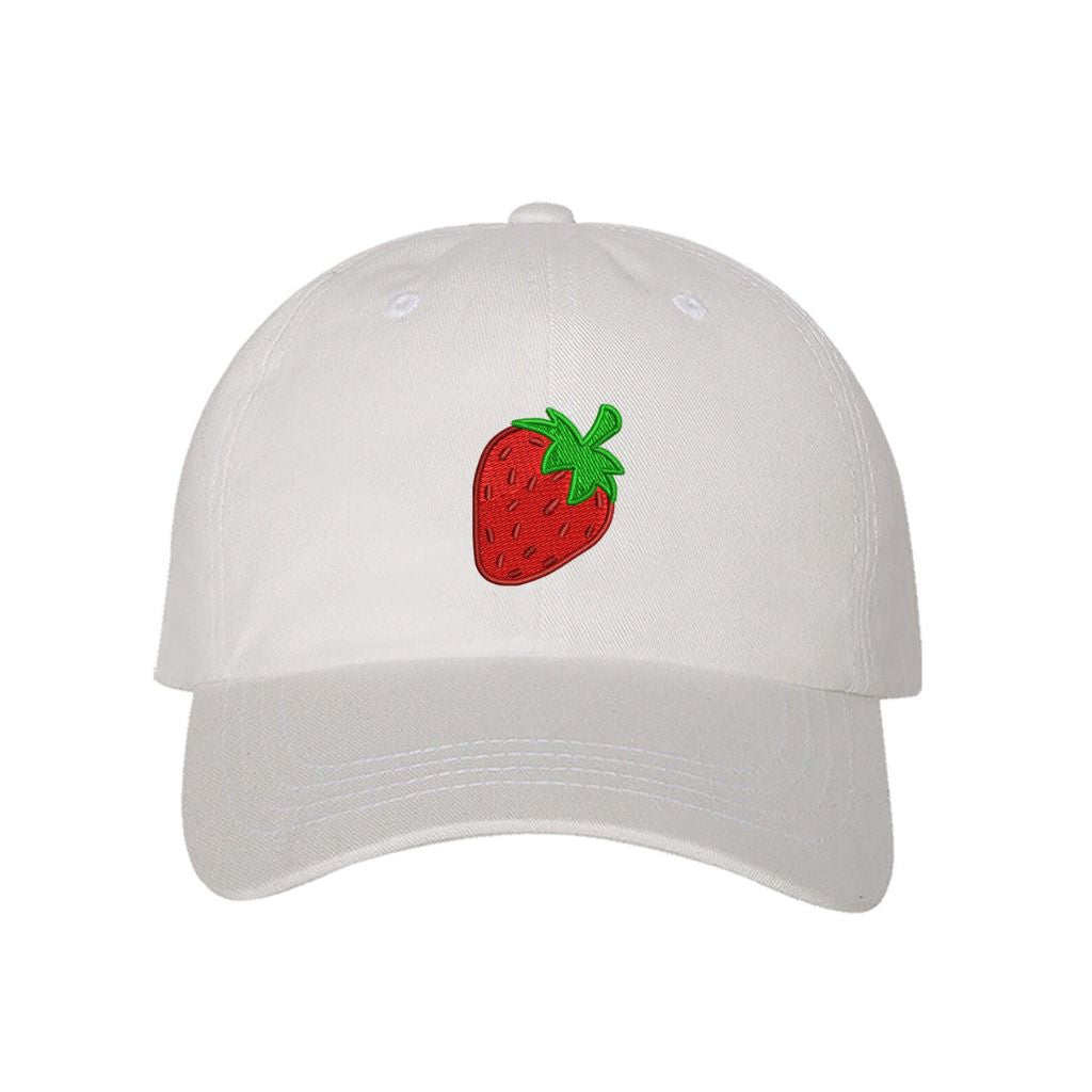 White baseball cap embroidered with a strawberry fruit - DSY Lifestyle