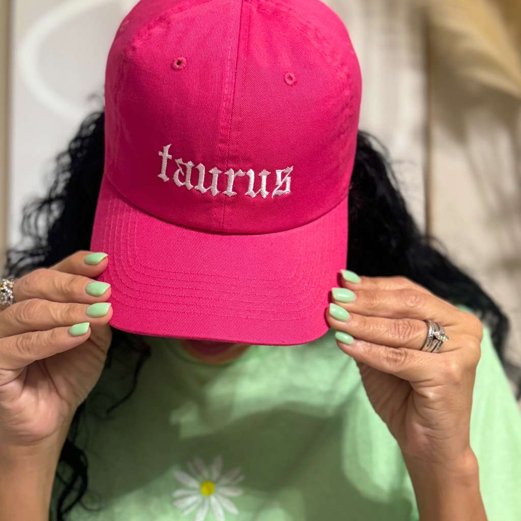 Pink Baseball Cap embroidered with Taurus - DSY Lifestyle