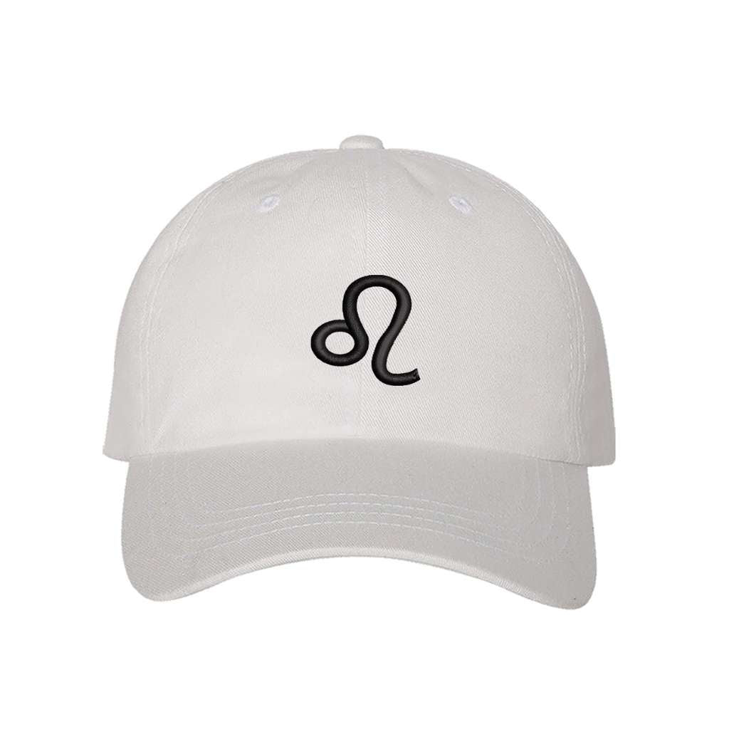 White baseball hat embroidered with the leo zodiac sign- DSY Lifestyle