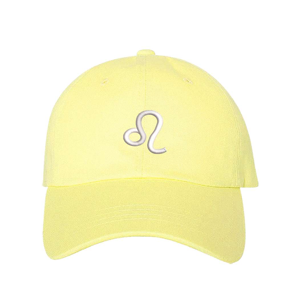 Yellow baseball hat embroidered with the leo zodiac sign- DSY Lifestyle