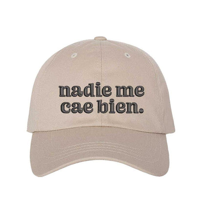 Stone Nadie Me Cae Bien embroidered baseball hat with adjustable hook &amp; loop closure, funny Spanish phrase cap for casual style and humor – DSY Lifestyle.