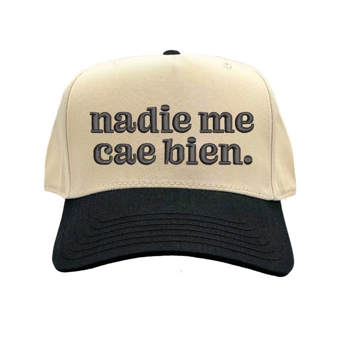 Natural Black Nadie Me Cae Bien embroidered two-tone baseball hat with retro 5-panel design and adjustable snapback closure – DSY Lifestyle.
