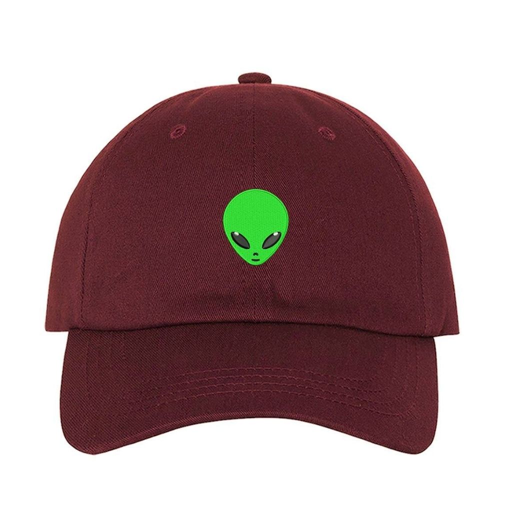 Burgundy baseball hat embroidered with a green alien in the front - DSY Lifestyle