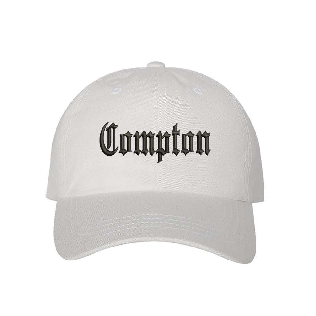 White baseball hat with Compton embroidered in black - DSY Lifestyle