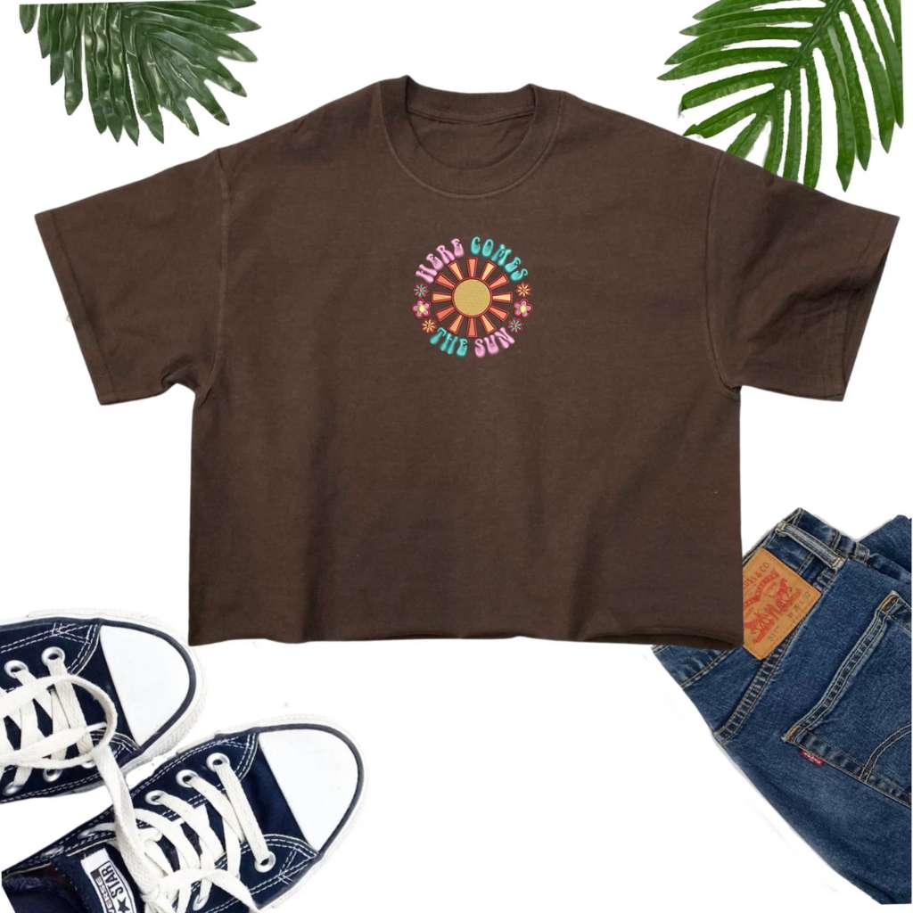 Here comes the sun embroidered brown crop top - DSY Lifestyle