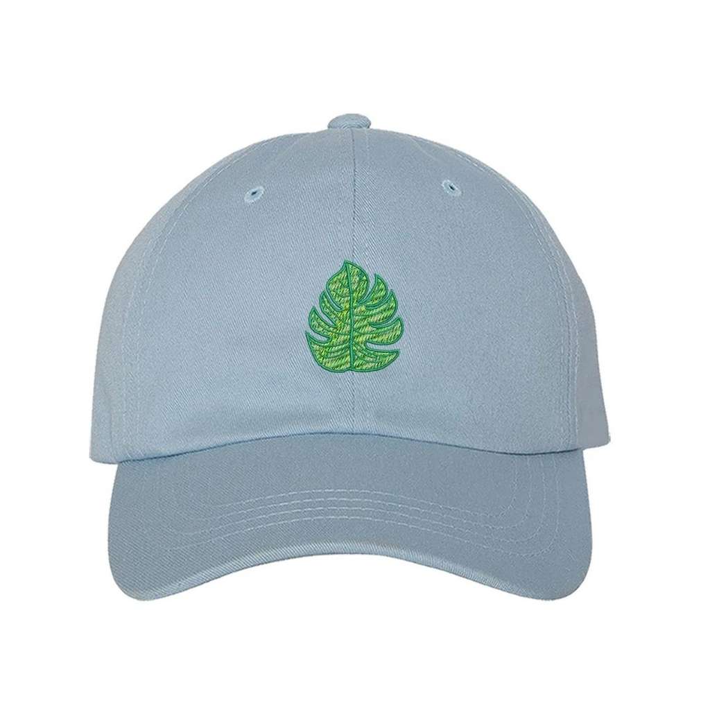 Sky blue baseball hat with Monstera leaf embroidered in green - DSY Lifestyle