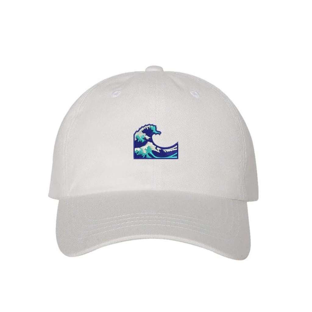 White baseball hat with wave embroidered - DSY Lifestyle